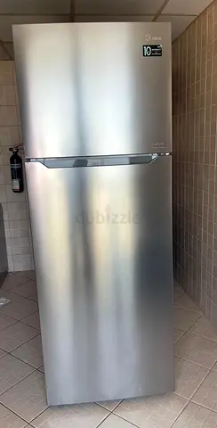 Midea 468 Lt Silver Top-Freezer Refrigerator - Perfect Working Condition