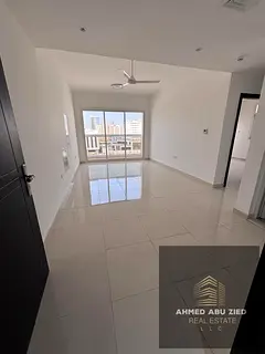 Brand-new master bedroom, luxury finishes, elegant décor, modern lighting, full maintenance by owne