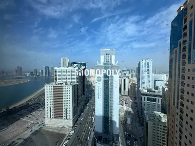 سكن عصري بفيو بانورامي ساحر على الشارع الرئيسي | تكييف و مواقف مجانية + شهر مجاناً | جيم ومسبح