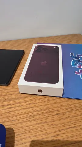 Apple iphone 18 pro max 256GB Burgundy TDRA