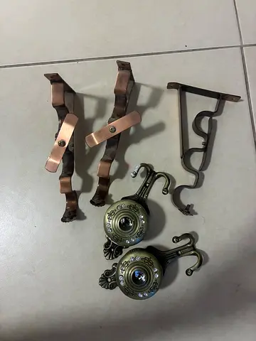 Set of Vintage Curtain Rod Brackets and Decorative Finials — Good Used Condition