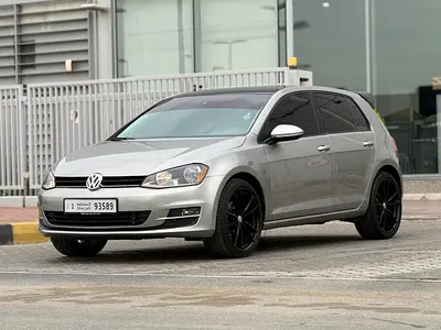 Volkswagen Golf tsi 2017 | Canadian Specs | Well Maintained