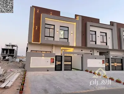 شامل رسوم التسجيل والتملك والكهرباء والمياه والمكيفات ، بدون رسوم خدمات سنوية ، تملك حر لجميع الجنسيات