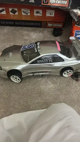 Hpi rc car 1/10 scale