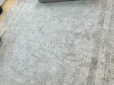 Modern Carpet for Sale – Great Condition