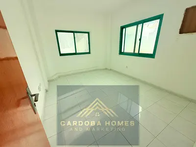 READY TO MOVE 2 BHK WITH BALCONY 1 BHATROOM WINDO AC CENTRAL GAS