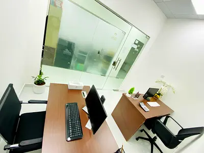 Modern Office | Bank Account Assistance | Free Amenities