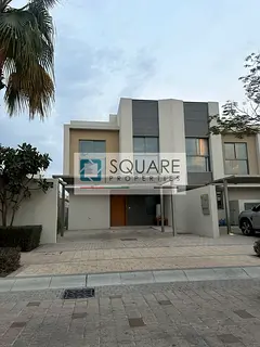 Luxurious 3-Bedroom Townhouse in Zahia