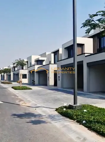 Fully Fitted 3BR Townhouse | Private Garden | Jebel Ali Village