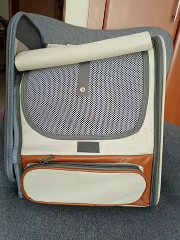 New pet carrier backpack without wheels
