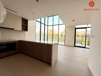 Family-Friendly 4BR + Maid Villa | G+1 | Ranim 6