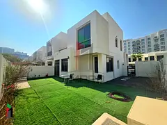Elegant l Corner Unit l Big Garden l Negotiable