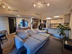 Modern | Stylish | Upgraded | Top Floor