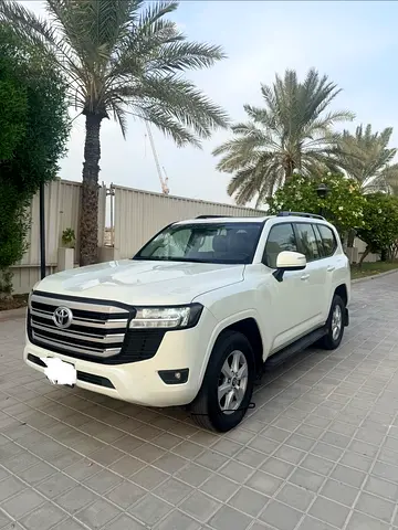 2024 Toyota Land Cruiser EXR GCC Specs – Excellent Condition