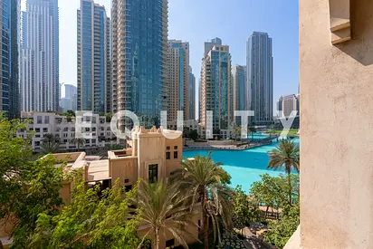 Lake Views | Upgraded Unit | Vacant On Tranfer