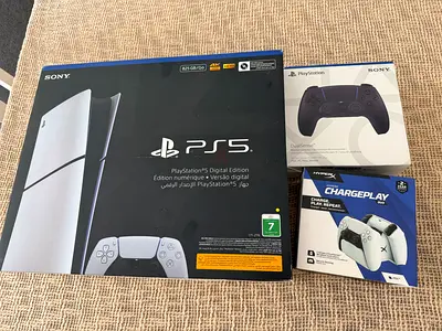 PS5 Slim Digital Edition + Cd Drive extra – Full Bundle for Sale!