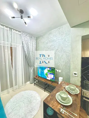 HIGH FLOOR | FULLY FURNISHED | PRESTIGIOUS LAYOUT