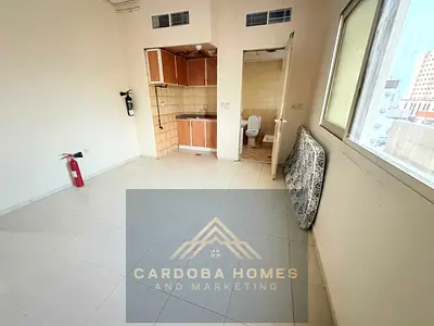 READY TO MOVE STUDIO FLAT CENTER AC&GAS RENT 14k