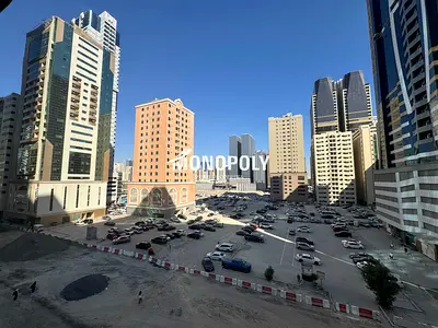 عرض لفترة محدودة! | شهر مجاني! | تكييف مجاني | شرفة | مسبح وصالة رياضية | موقع متميز