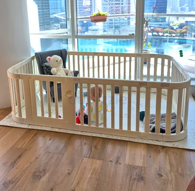 Baby playpen (200×140 cm)