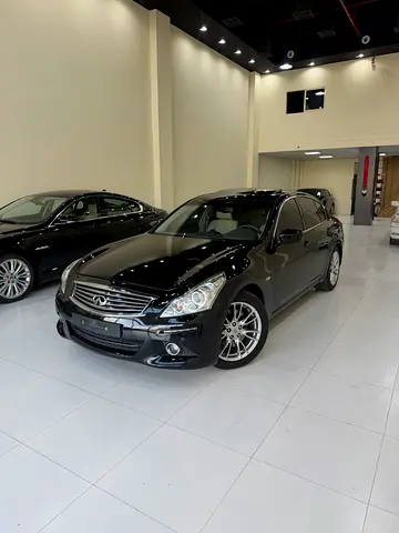 Infiniti G25 2014 Luxury GCC Specs