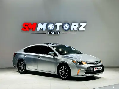 TOYOTA AVALON GRANDE 2017 GCC SPECS MINT CONDITION