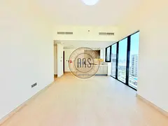 U shape kitchen •• Burj Khalifa •• chiller free •• corner unit •• spacious layout