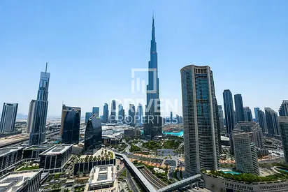 Burj Khalifa View | Luxury Living | Premium Apt