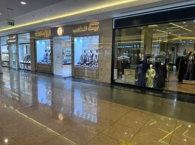 فرصة تجارية في دلما مول بمنطقة الذهب والمجوهرات_Prime Shop in Dalma Mall – Gold Area