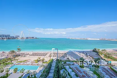 Fully upgraded | Full sea view | Beach access
