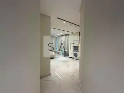 EXECUTIVE STUDIO | HIGH FLOOR | SKYLINE VIEW