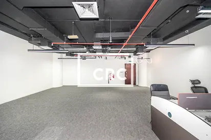 Great Layout | Fitted | 3 Parkings