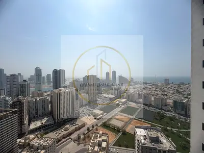 صف أول على الكورنيش | 3 بلكونات بإطلالة بحرية | غرفة خادمة ماستر | تكييف مجاني | جيم ومسبح وموقف مجاني