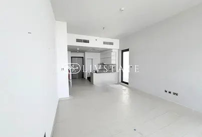 Large Layout | With Terrace | Vacant to Move