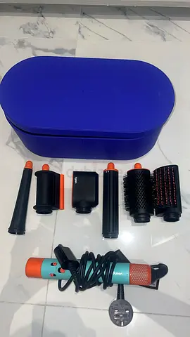 Dyson airwrap in very good condition