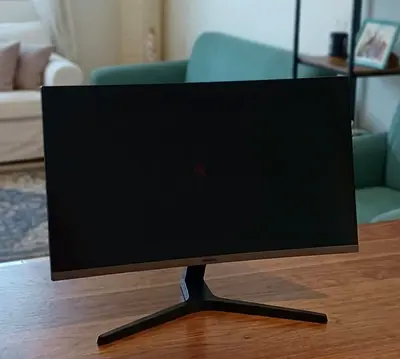 24-inch Samsung Curved LED Monitor - Full HD, Slim Bezels, Good Condition