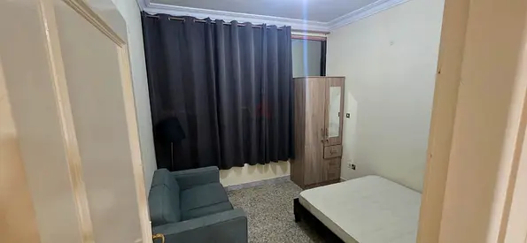 Single Room for Indian working lady
