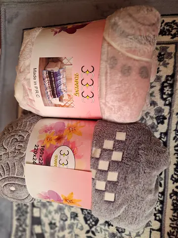 Kids glow blanket