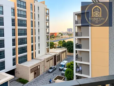 “Modern Apartment | Prime Location | Family-Friendly Community”