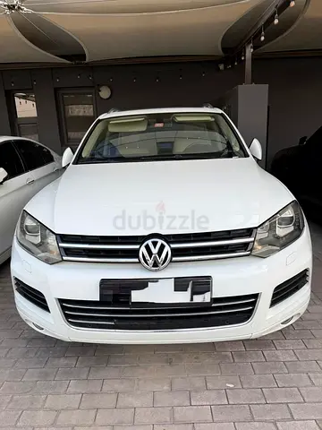 2015 Volkswagen Touareg | GCC Specs