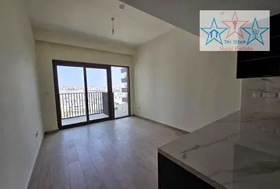 SPACIOUS 2 BEDROOM WITH BALCONIES FOR RENT