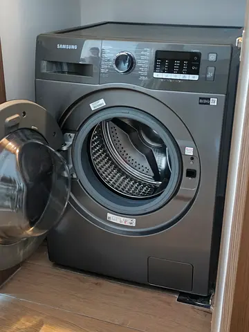 Samsung Combo 2in1 Washer & Dryer