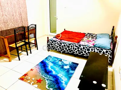 Room available for small family or couples for monthly affordable rent