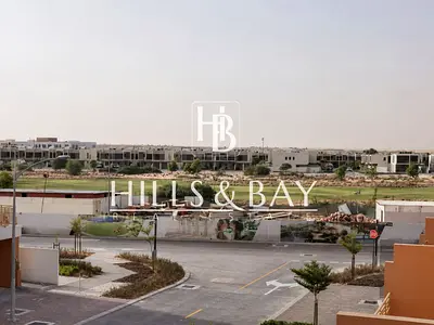 NEAR COMMUNITY CENTER & PARK | VACANT | W/ TERRACE