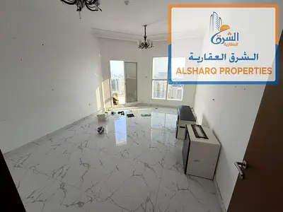 غرفة وصالة | غرفة ماستر | صالة منفصلة | حمامان | بلكونة بإطلالة بحرية | صيانة كاملة | باركن وحديقة مجانًا | سهولة الوصول إلى الشارقة ودبي
