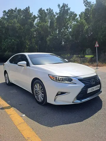 2017 Lexus ES 350 F Sport GCC Specs Very Clean Car