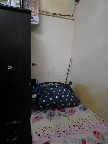Bed space Available in Al Rashidiya ,  Dubai For Indian Malayali with Free Parking