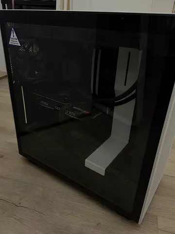 High end PC setup (including pc, mouse, keyboard, mic, two monitors)