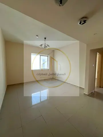 Limited-Time Offer in Al Khan, Sharjah: A 1-bedroom apartment with a living room available for annual rent at a special price, ideal for family living