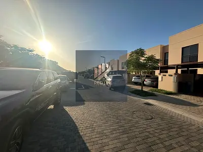 FOR SALE || STANDALONE VILLA IN ALJOURI || 5 BEDROOM || NEAR TO ZAHIA CITY CENTER || FREEHOLD FOR A